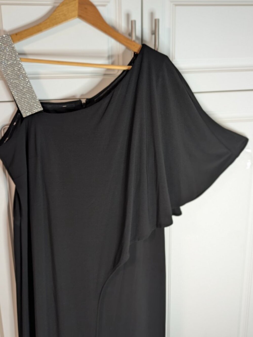 Rhinestone Strap Asymmetric Flutter Sleeve Overlay Jumpsuit - Picture 5 of 15